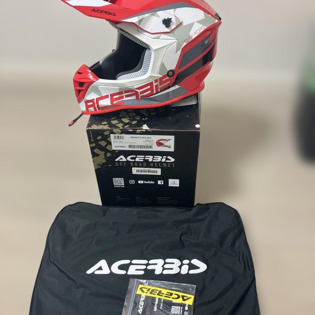 アチェルビス　オフロードヘルメットM サイズ　ほぼ新品　レッド/ホワイト