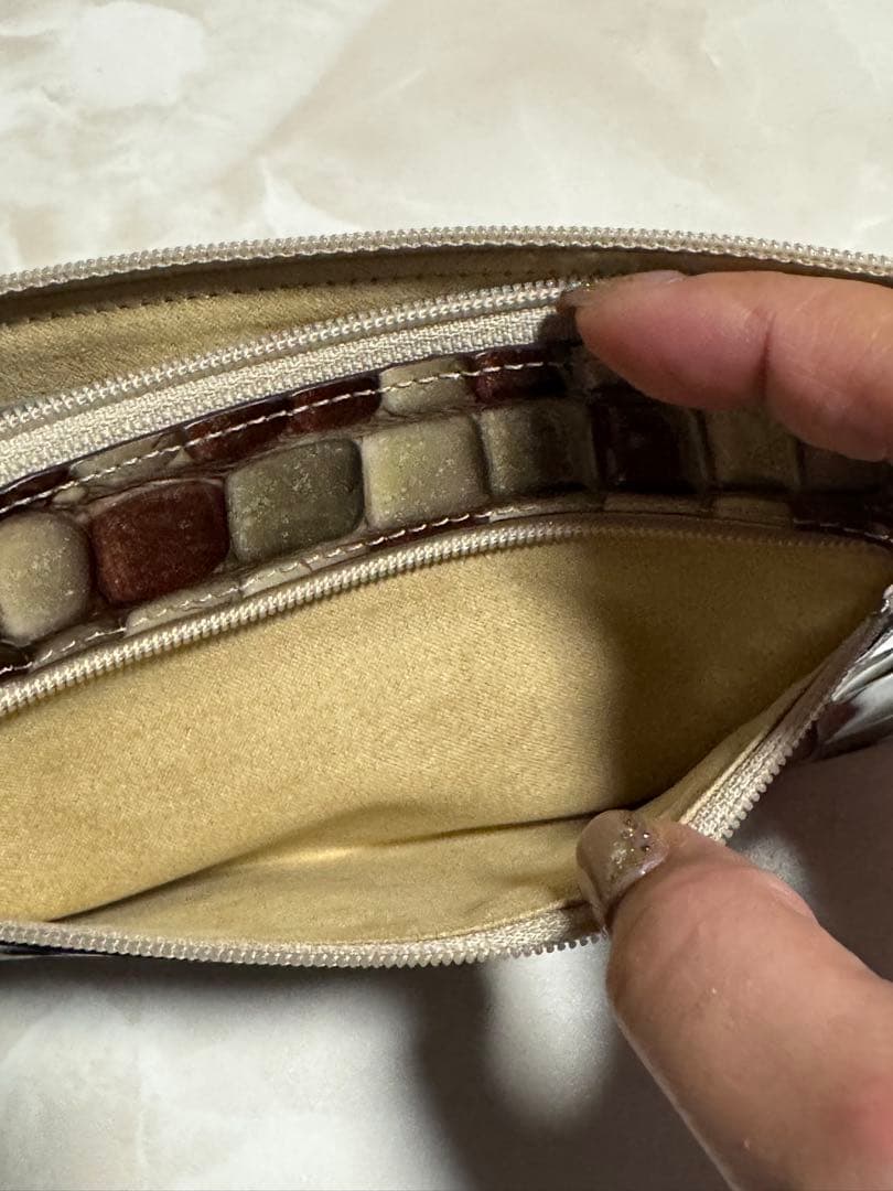 美品 ATAO/アタオ リモ ヴィトロ アンティークルビー