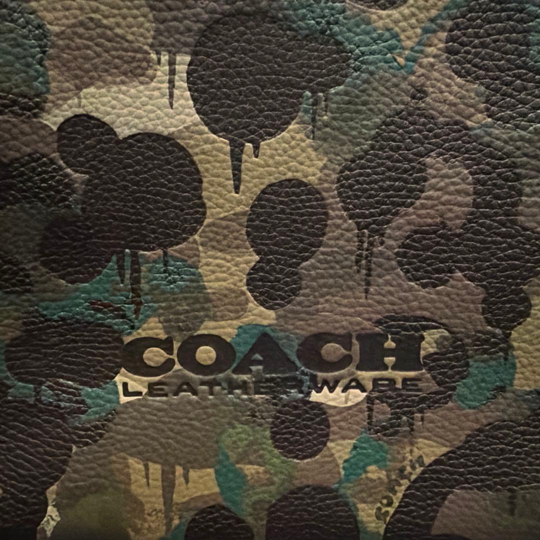 【美品】 Coach 迷彩柄リュック
