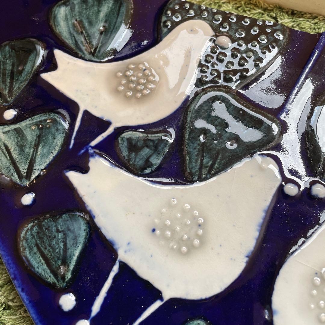 【訳あり】シルヴィア・レウショヴィウス 陶板 鳥