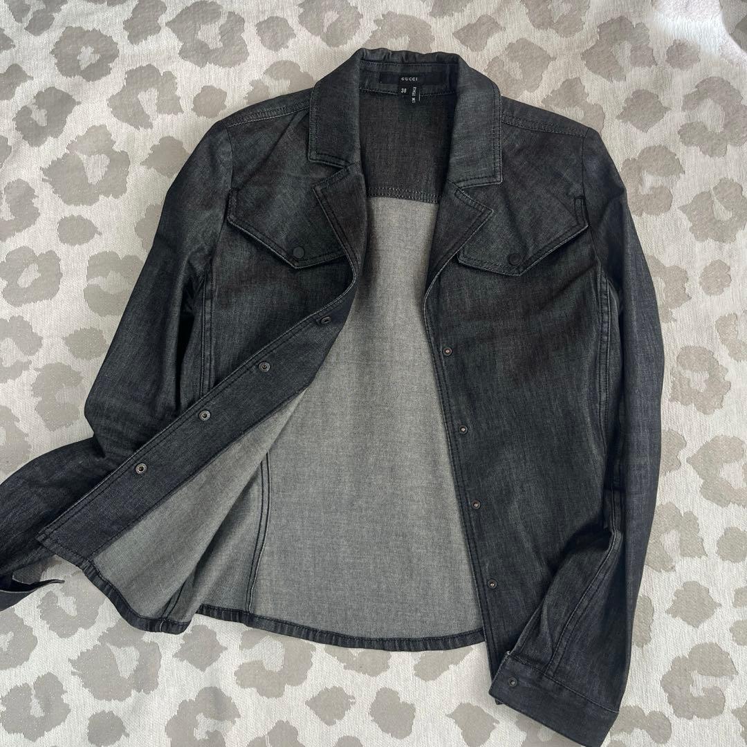 美品 GUCCI ジャケット 38 （M） イタリア製　⭐︎28日まで値引きします