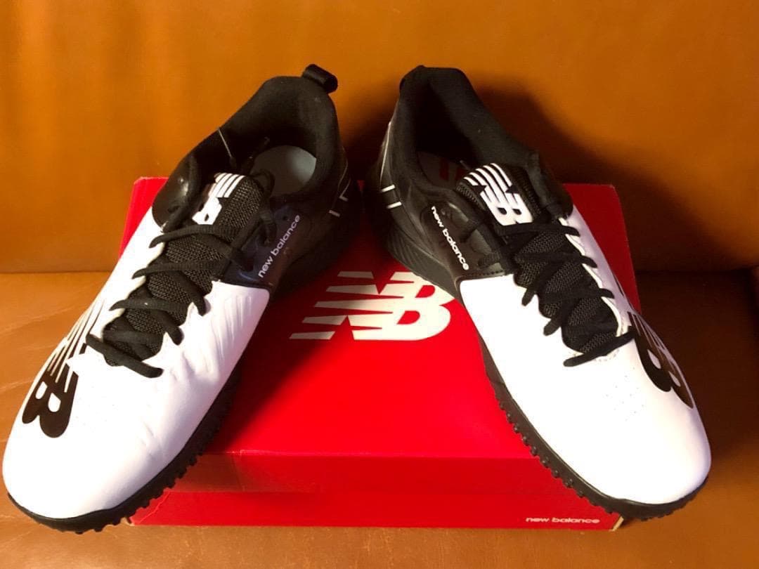 新品2026年USA限定発売☆ニューバランス☆野球トレーニングシューズ★27cm