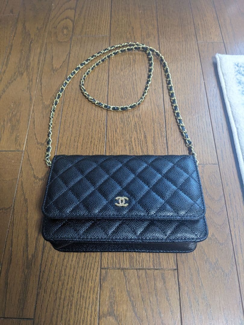 ショルダーバッグ/ブラック