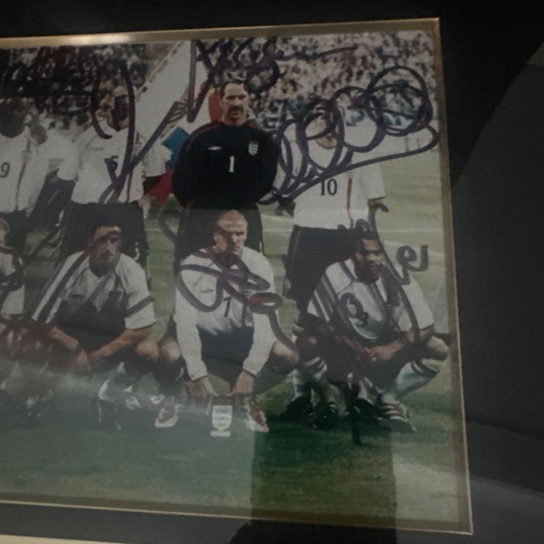 イングランド代表直筆サイン入りフォト、ベッカム、ジェラード他