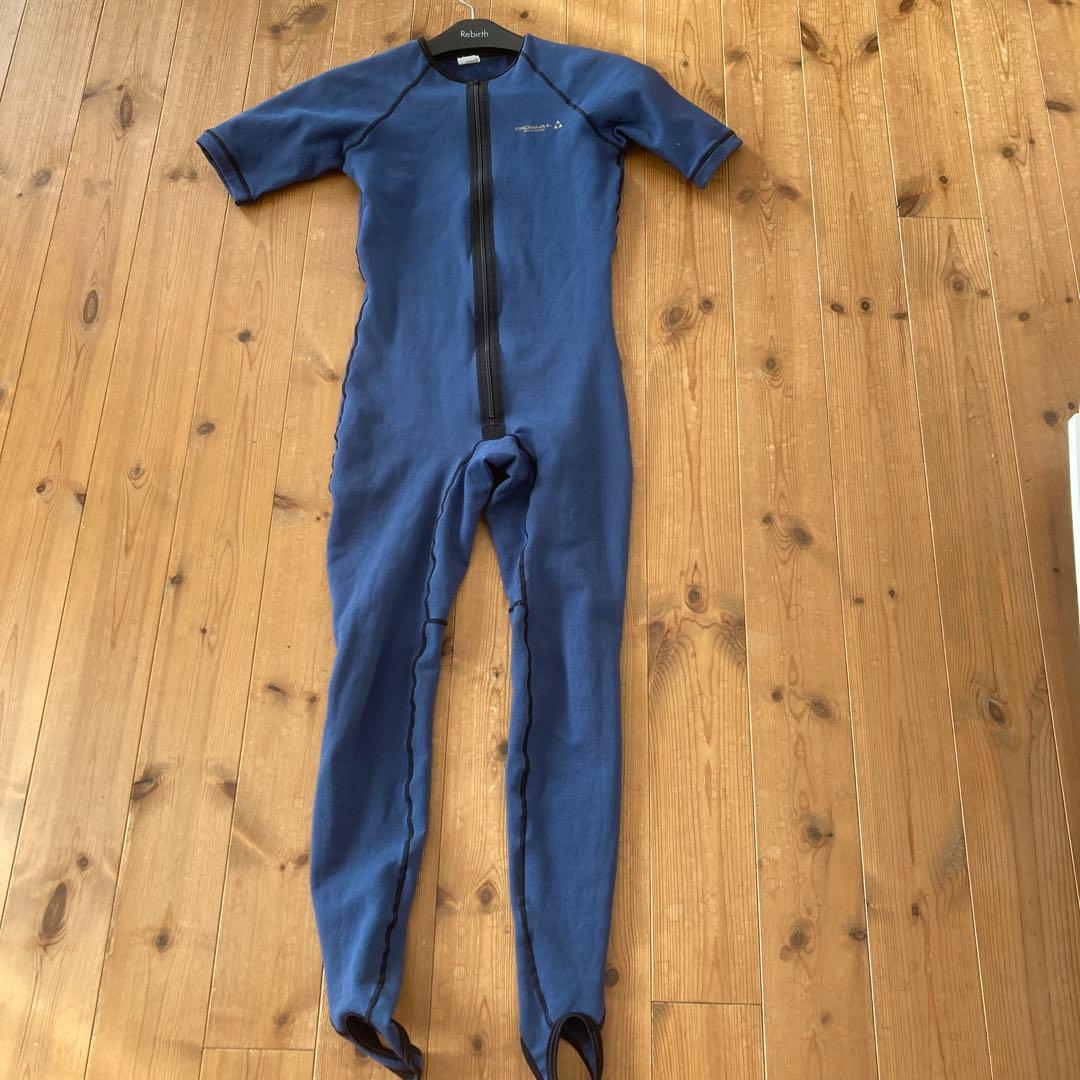 国産BEWET製　MAGIC ウェットスーツ インナー　ハイテク裏起毛