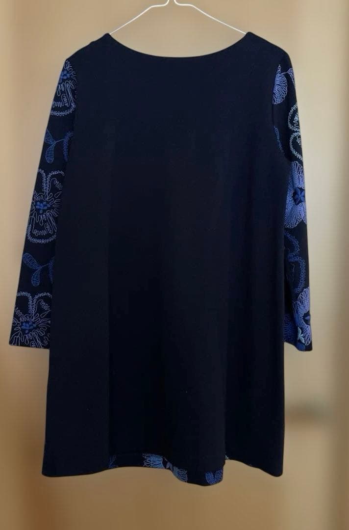 TABASA 花柄刺繍 チュニック ネイビー美品