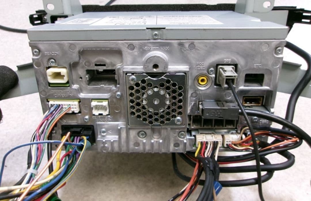 アルパイン　9インチSDナビ　EX009V-PRA　プリウスα　EX009V