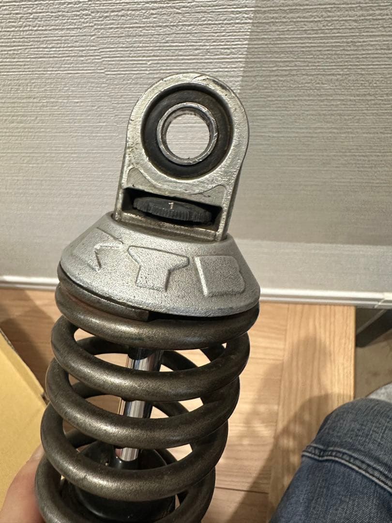 明日まで価格カヤバリヤサスペンションz1 z2 z400FX kz1000