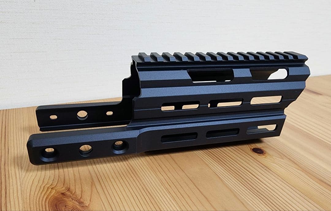 LayLax KRISS VECTOR keymodハンドガード S