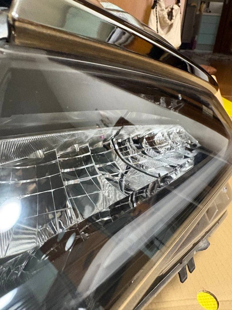 RP3 ステップワゴン　後期　左ヘッドライト