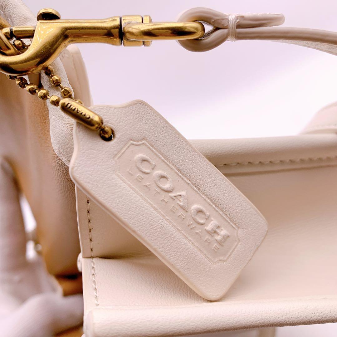 【極美品】コーチ アーカイブ復刻 ショルダーバッグ 2way 白 C3486