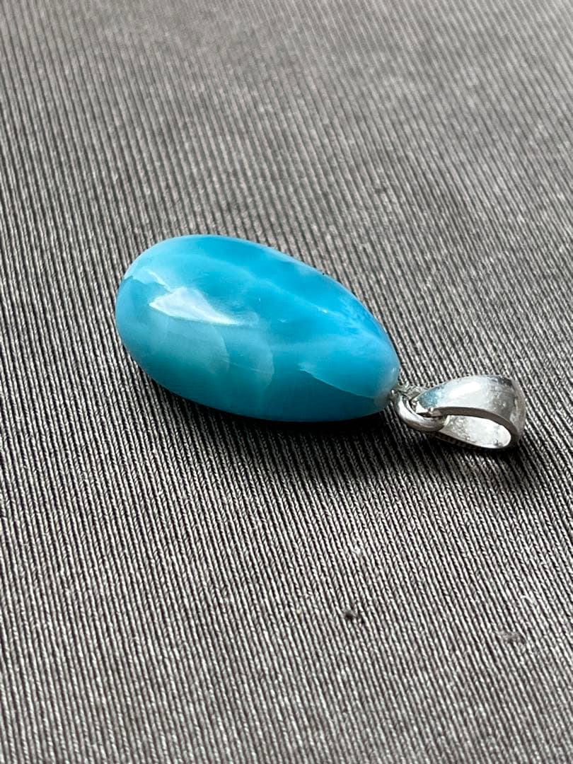 天然石ラリマー☆高品質！ひし型ペンダントトップ☆マリンブルー＆形が美しい！