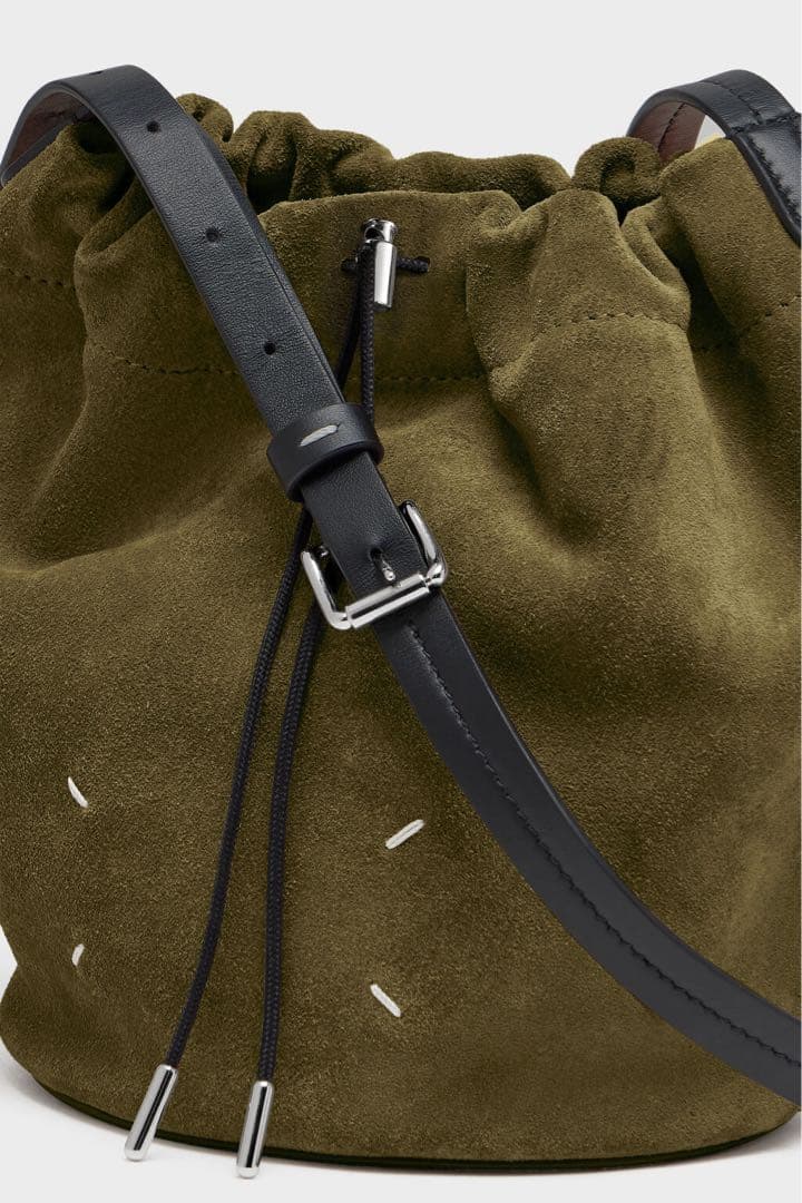 Masion Margiela25AWドローストリング クロスボディ バケット