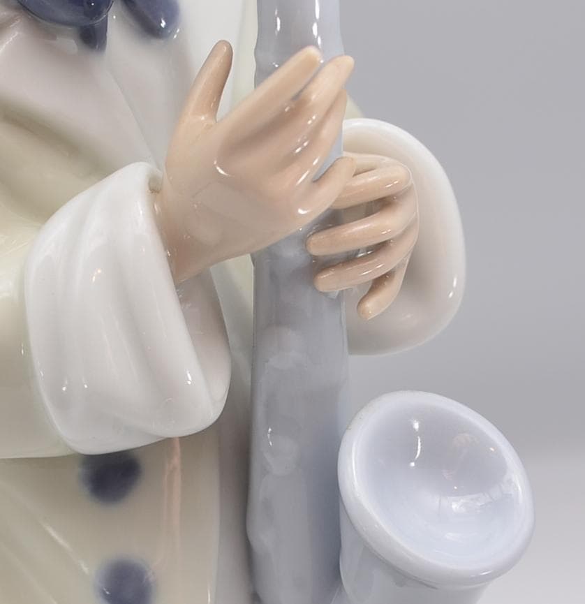 悲しきサックス　＃5471　★リヤドロ　スペイン　ポーセリン　光沢仕上げ　絶版