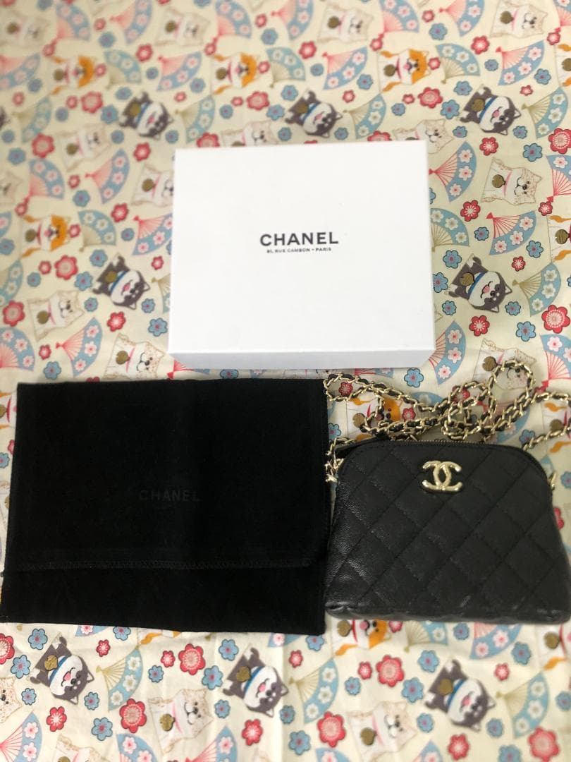 ショルダーバッグ　ノベルティ　ブラック　シェル　バッグ