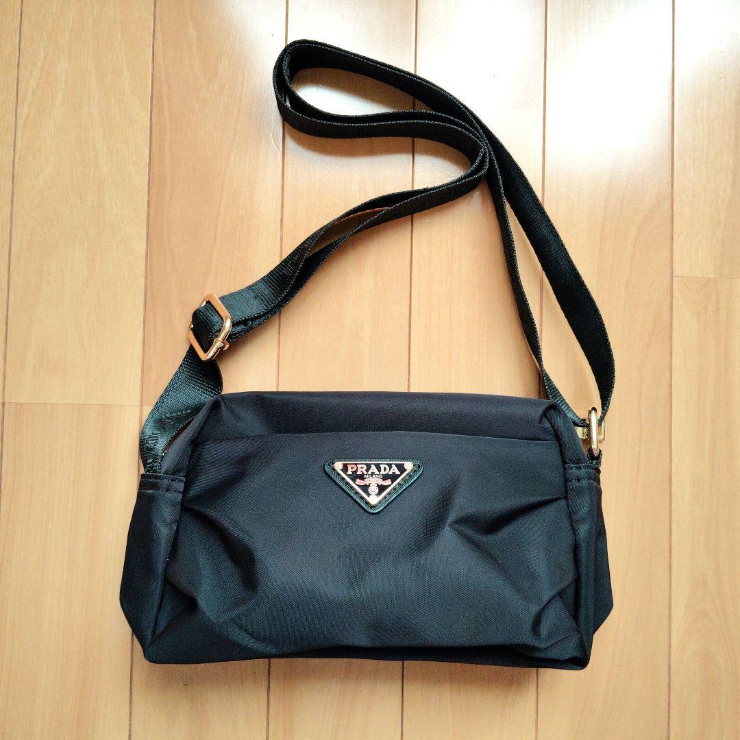 PRADA プラダ ナイロン ショルダーバック ノベルティ