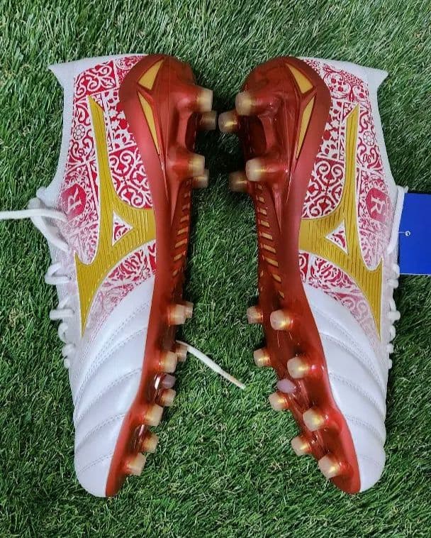 【新品】ミズノ モレリア NEO 4β SR4 JAPAN セルヒオ・ラモス