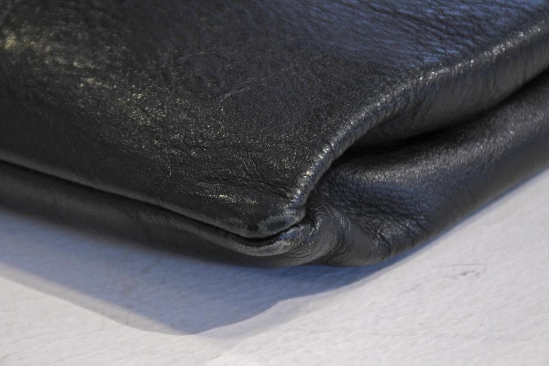 NICENESS　LOWE　Horse Leather Bag