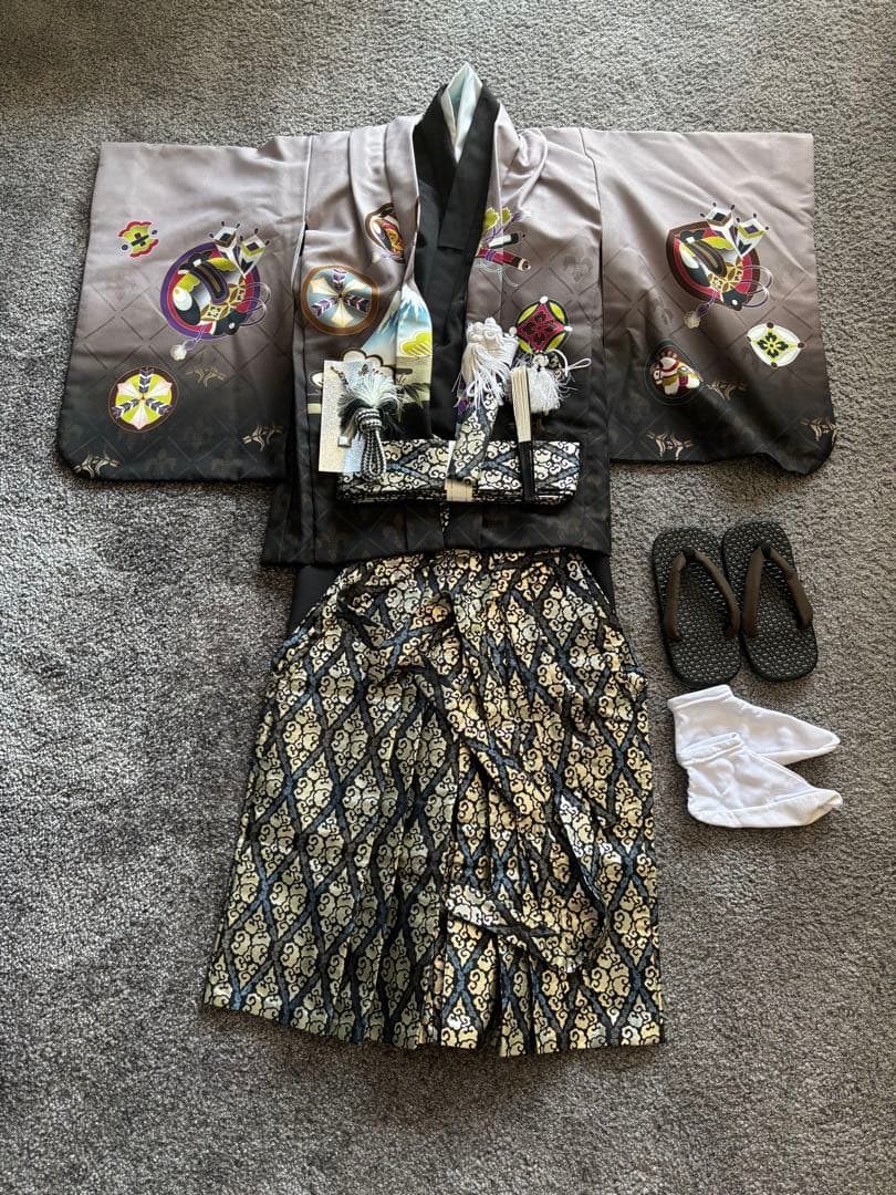 式部浪漫 七五三 5歳 男の子 フルセット 一式 着物 袴 羽織 グレー系