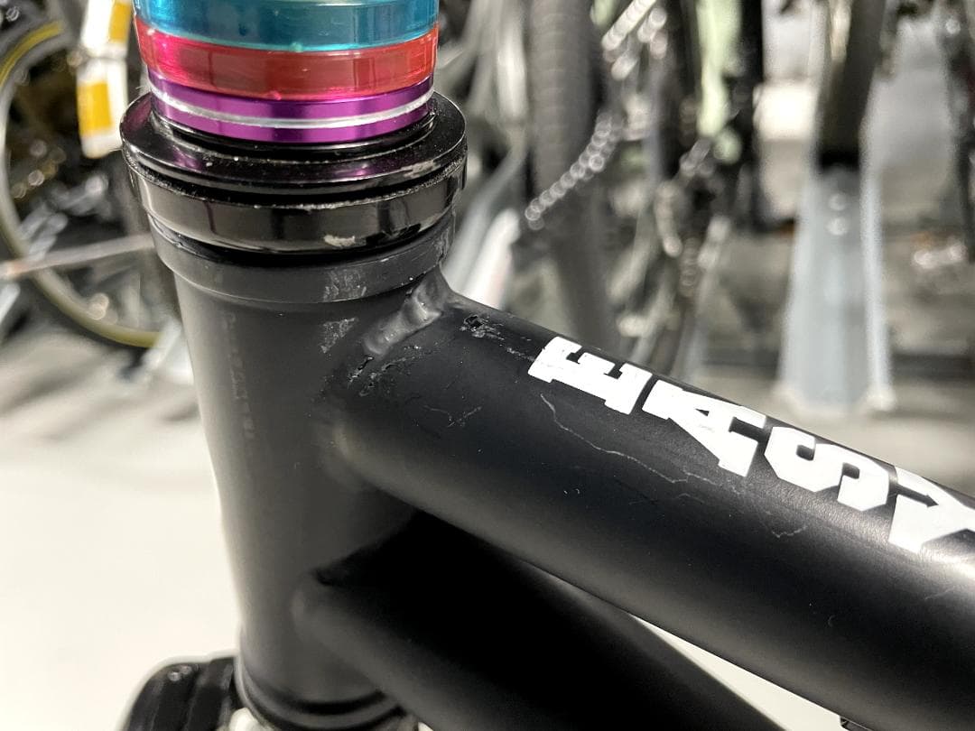 t*0様 子供用 パンクしない自転車 16インチ マットブラック