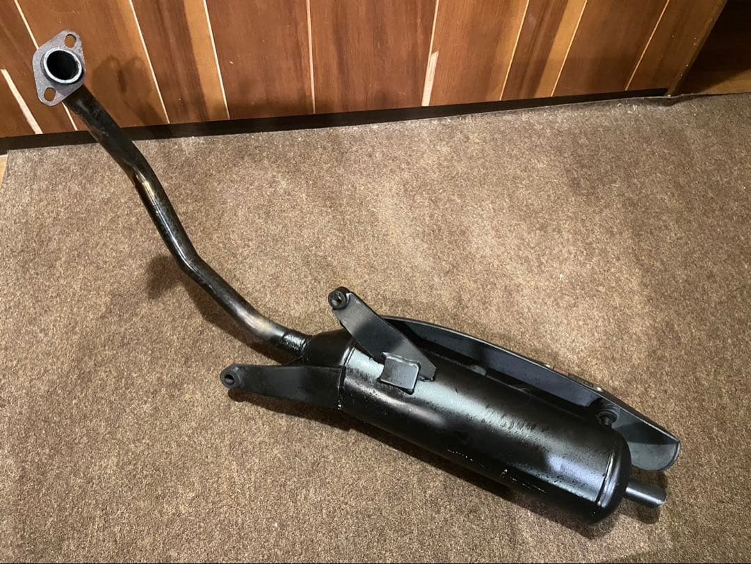 シグナスX用 NCYブラックアーバンマフラー SE12J