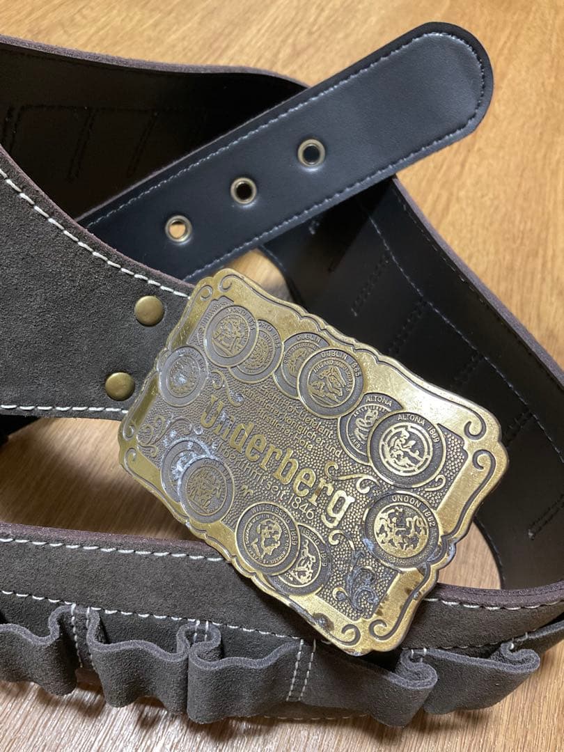 ウンダーベルグ ガンベルト ボトルホルダー 　バー用品 ノベルティ