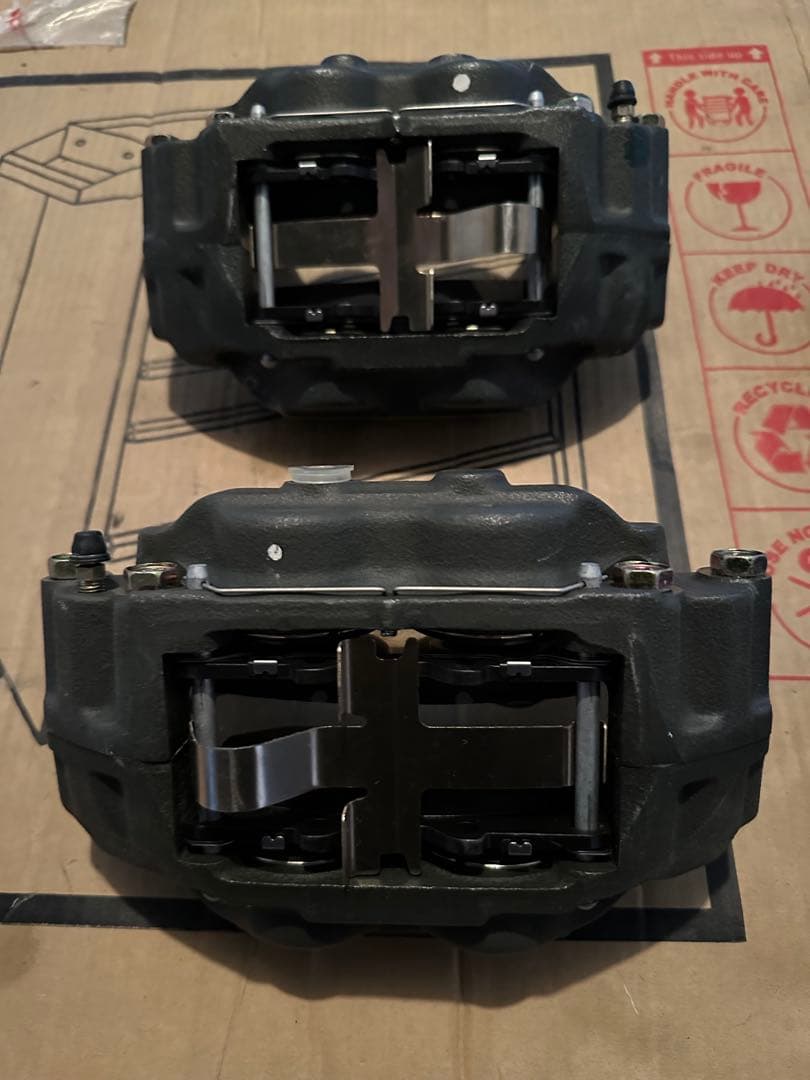 SUBARU ブレーキキャリパー 4pod 2pod前後セット