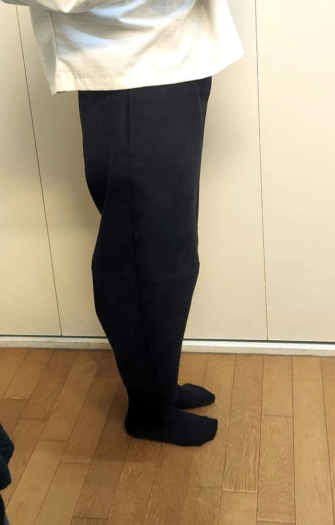 モナリザ　バルーンパンツ　圧縮ウールニット黒