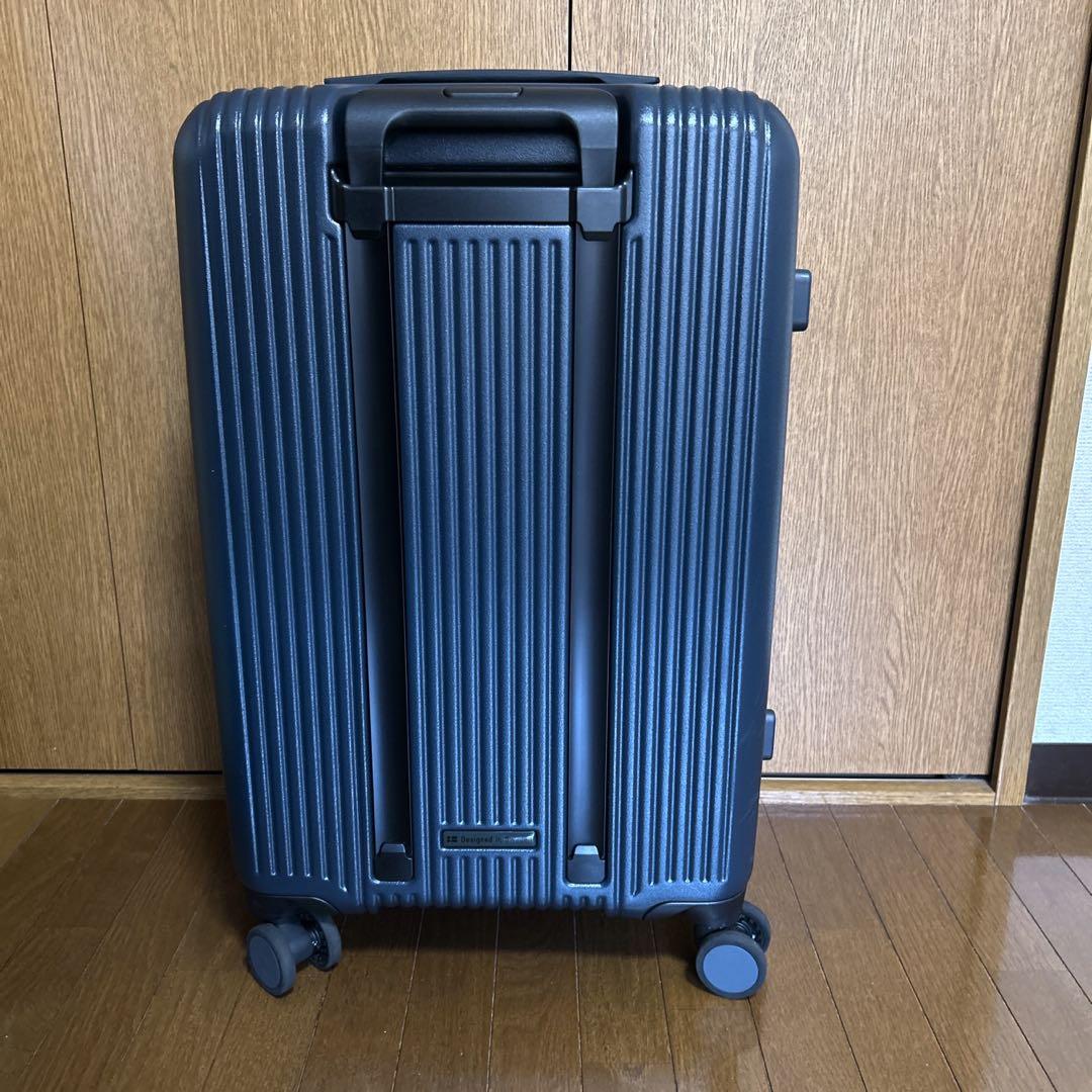 イノベーター　スーツケースMサイズ55L/ディープシー⭐︎送料込