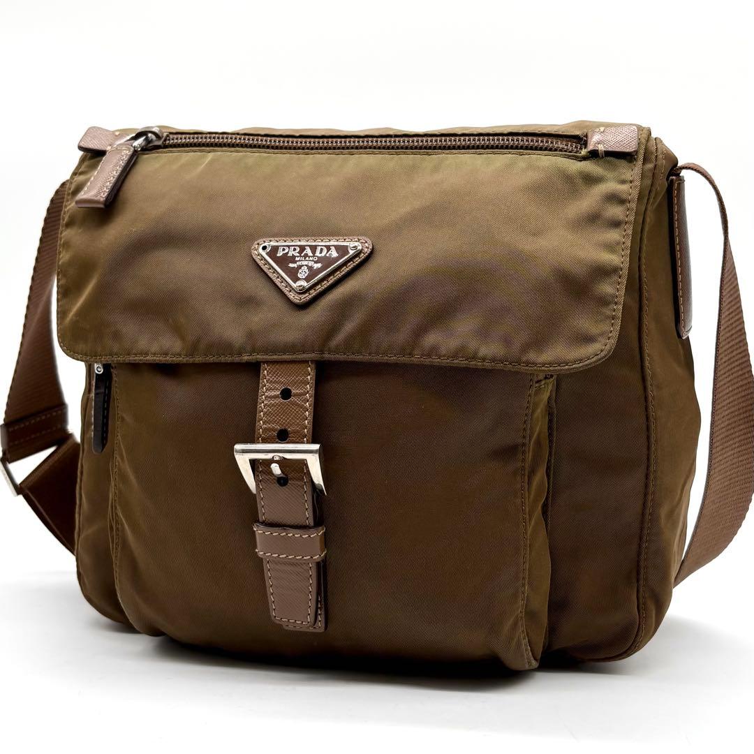 【極美品】プラダ ショルダーバッグ 近年モデル ナイロン サフィアーノ カーキ