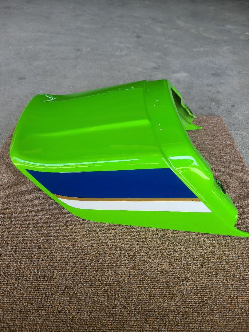 カワサキ Z750GP Z1100GP Z1000R用　純正テールカウル