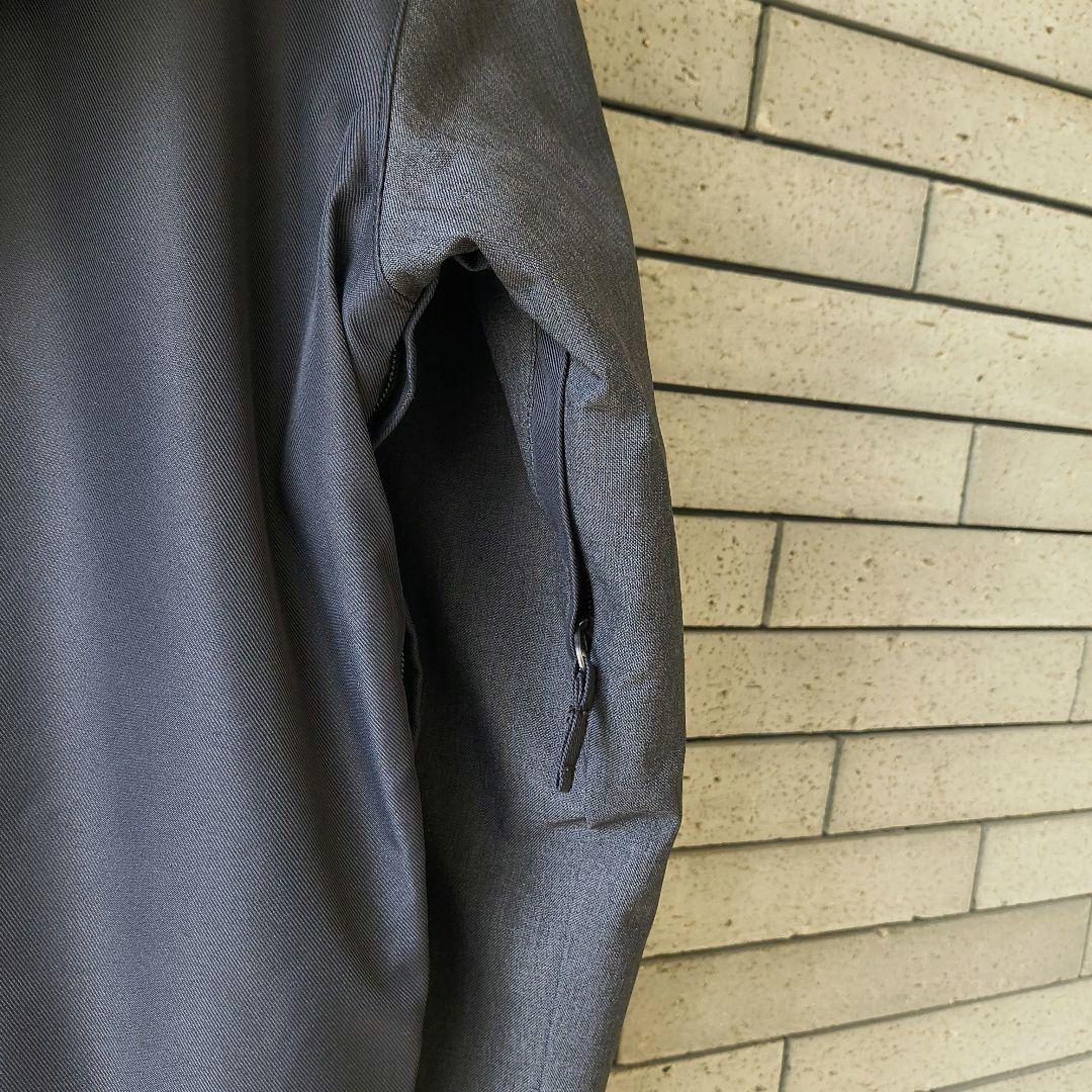 ♠【ビラボン】✨新品未使用　スノボードジャケット　スキー　黒×グレー　M