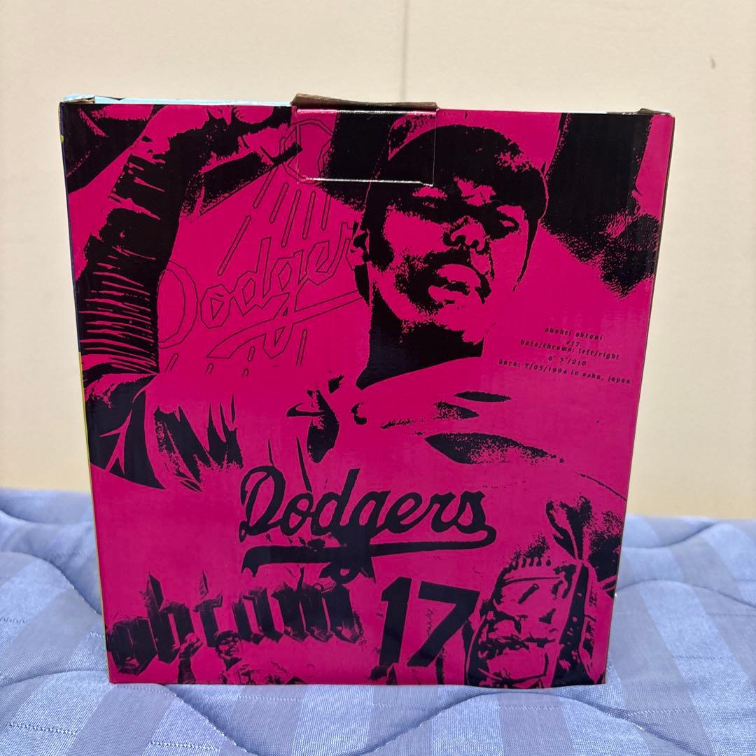 美品2025年9月10日配布限定品 大谷翔平フィギュア ロサンゼルス・ドジャース