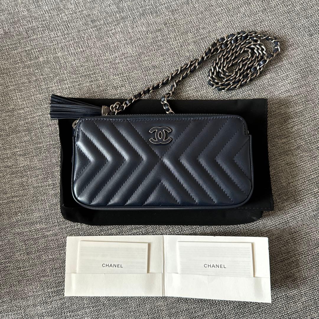 CHANELチェーンウォレット