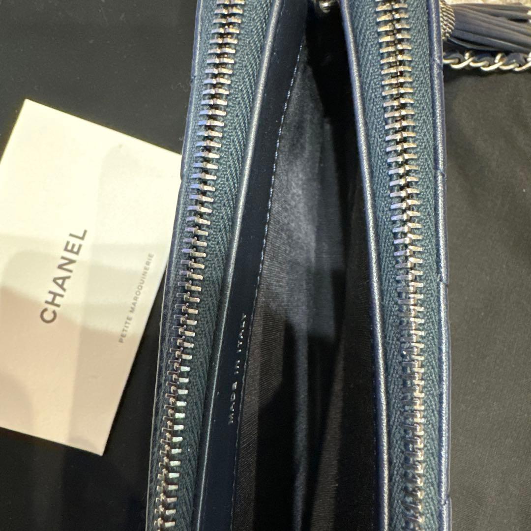 CHANELチェーンウォレット