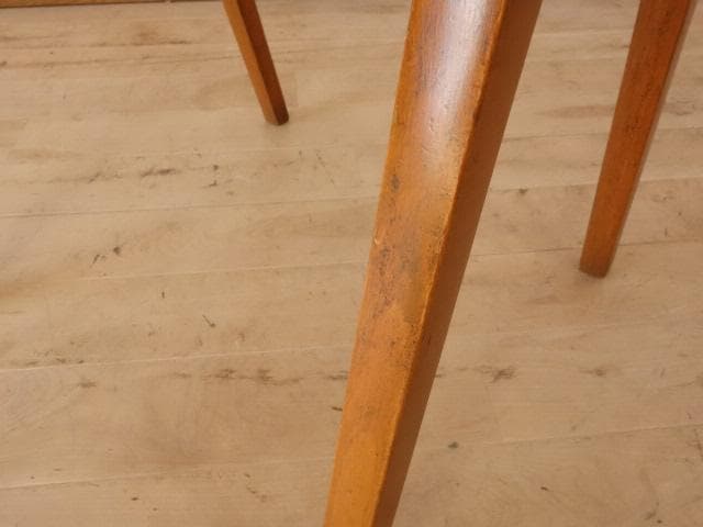 秋田木工　スタッキングスツール（カーキ色）②　座面張替・再塗装済ＵＳＥＤ