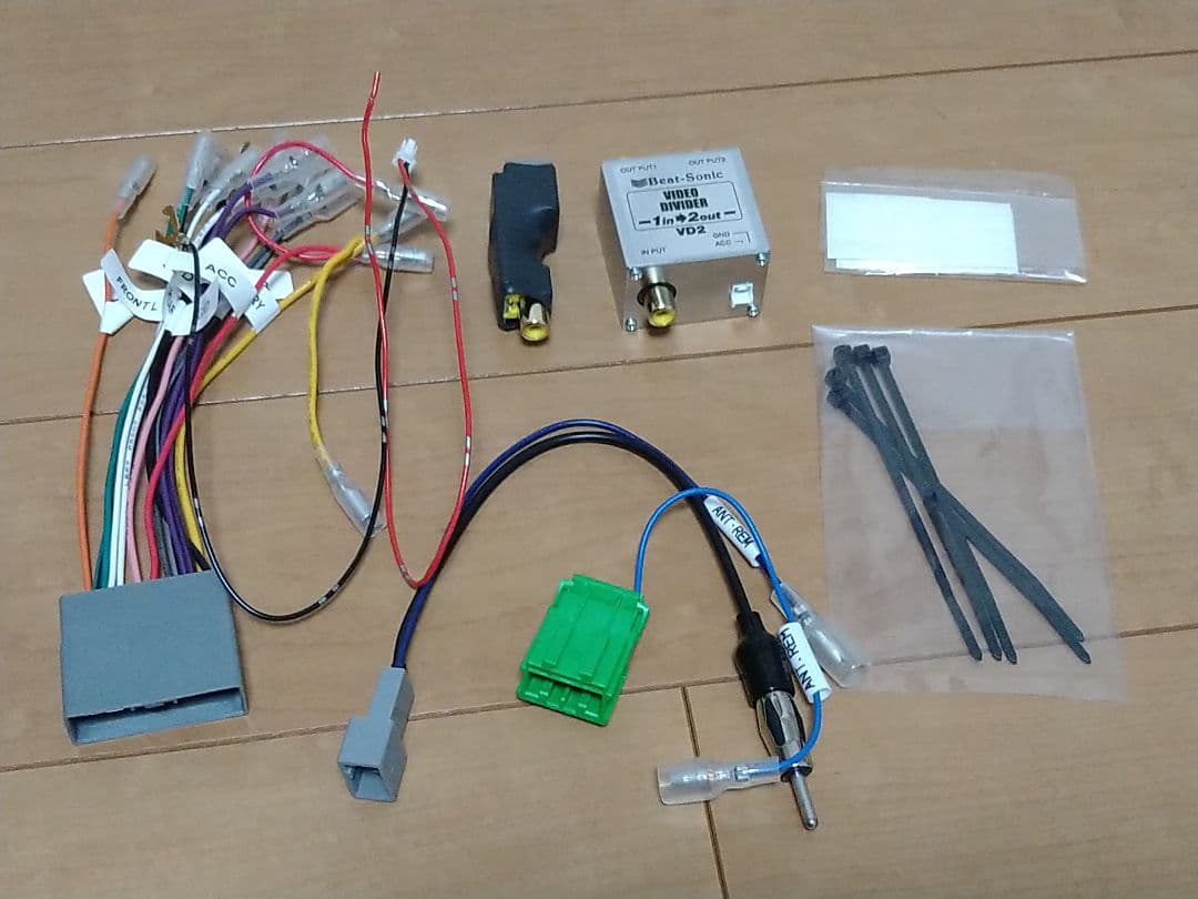 BeatSonic DSX−09R　三菱デリカD:5 サウンドアダプター