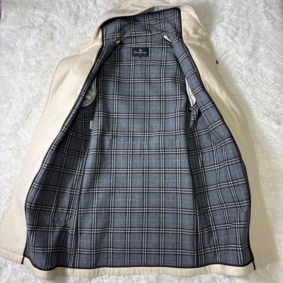Burberrys classics バーバリーズ　ダッフルコート　Mサイズ