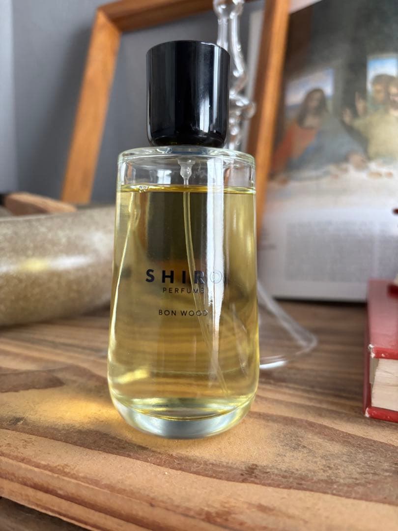 SHIRO ボンウッド 香水