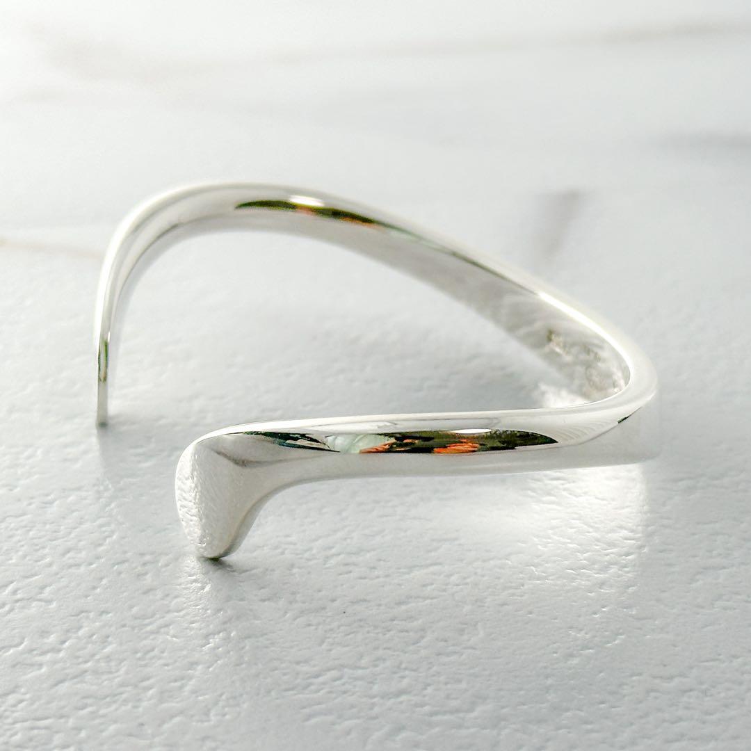 美品　 　バングル　９A　シルバー　925