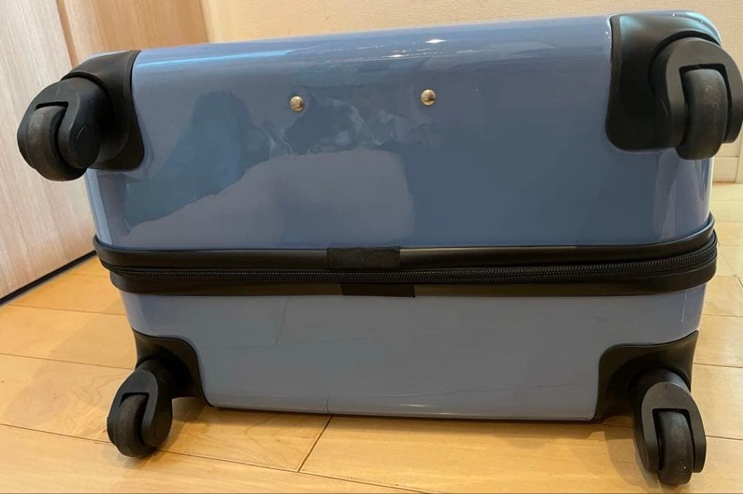 【一度使用のみ】ディズニー　スティッチ スーツケース　キャリアケース