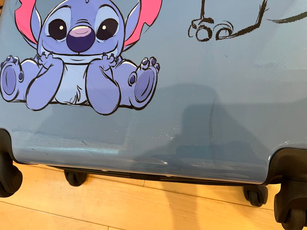 【一度使用のみ】ディズニー　スティッチ スーツケース　キャリアケース