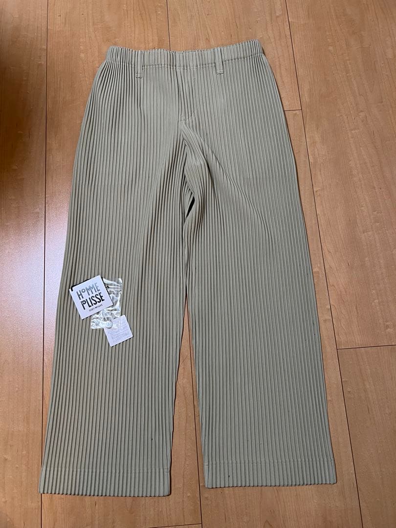 HOMME PLISSE イッセイミヤケ　プリーツスラックス