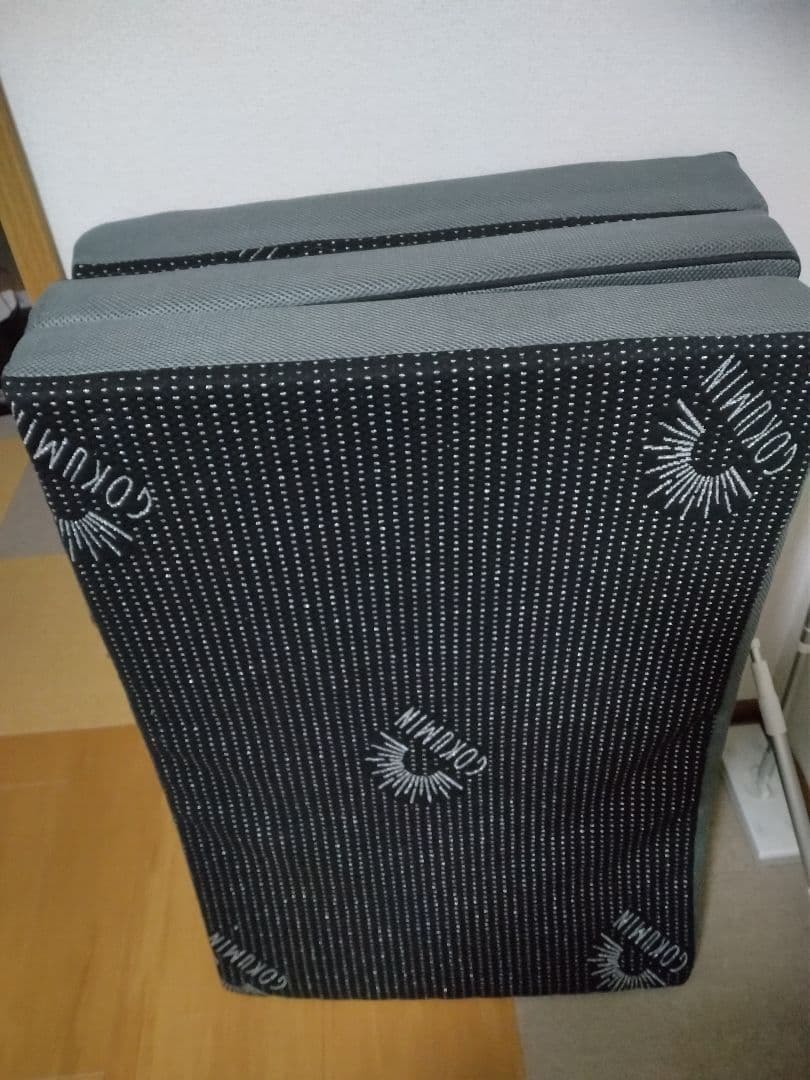 GOKUMIN マットレス 【高密度】 厚さ10cm 三つ折り