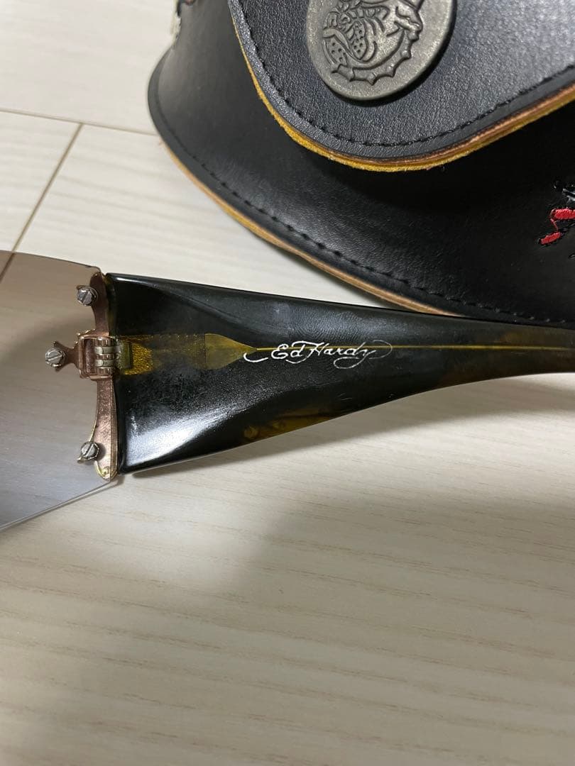 Ed Hardy サングラス ケース付