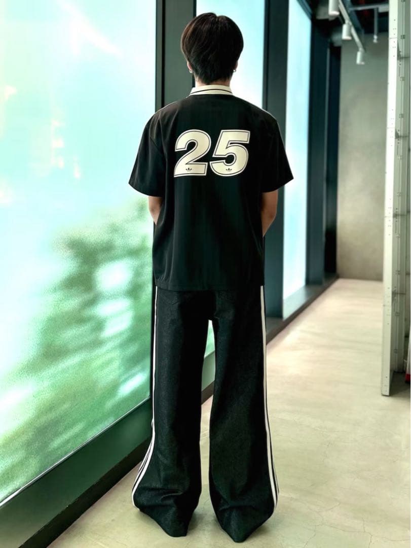 【日本限定】新品 adidas oasis ツアージャガードジャージー Mサイズ