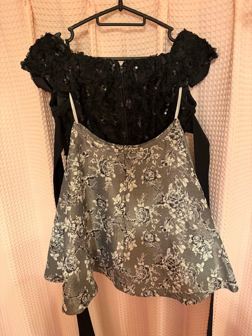 ROBEdeFLEURS　高級首元クロスデザインオフショルダーフレアミニドレス