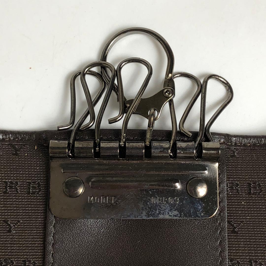 未使用保管品★1E358 バーバリー キーケース 6連 ノバチェック柄 ブラウン