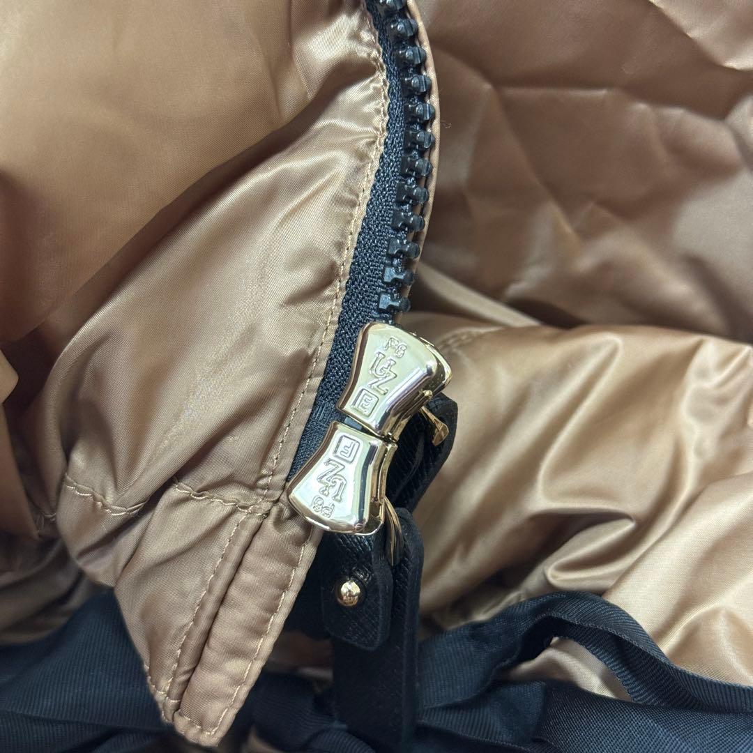 未使用　マックスマーラ TheCube GREENGI ダウンベスト キャメル