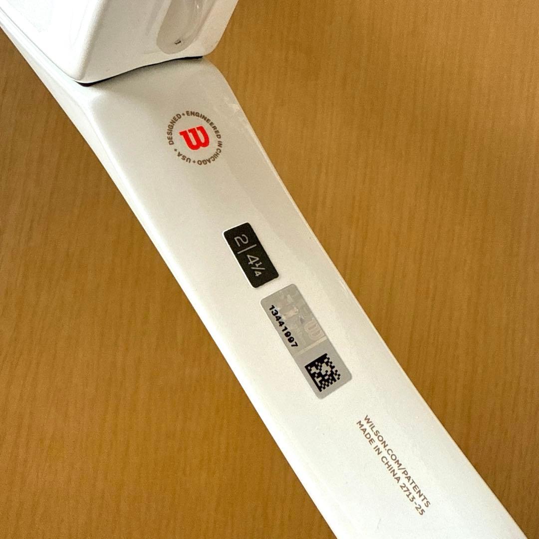 あられ　Wilson テニスラケット TRIAD 3.0J